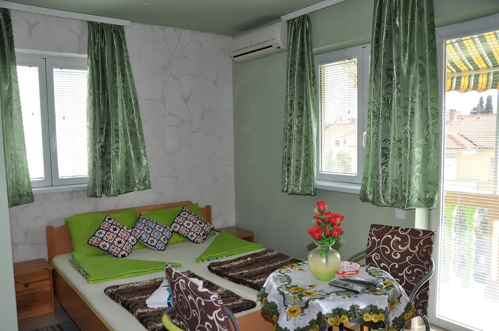 House Lovric Hotel Biograd Na Moru Guest house